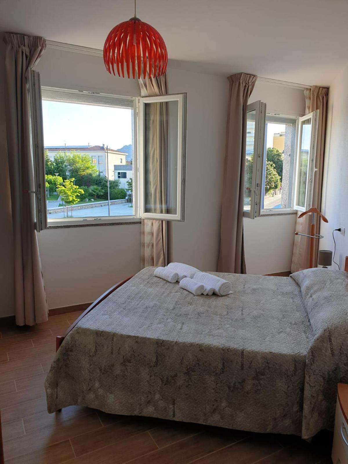 San Simplicio Eco-Apartment Olbia Buitenkant foto